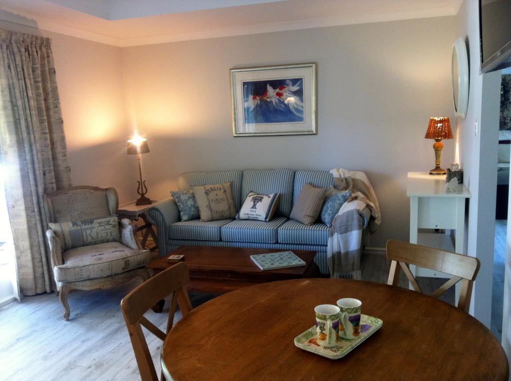 Applegate Lane Chalet Villa Balingup Room photo